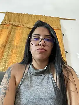 SaritaHot_69