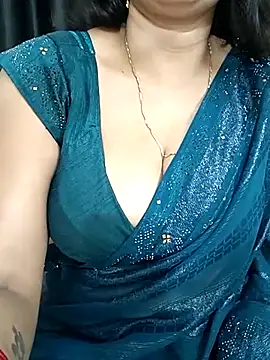 kaamuk_shweta