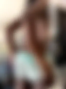 choclatepeaach's Live Sex Cam Show