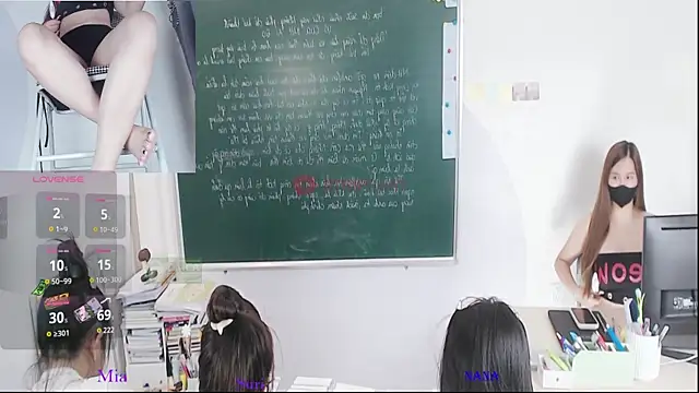 _Math_ Секс шоу на живо пред камера