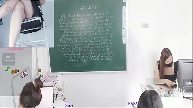 _Math_ Adlı Modelin Canlı Seks Kamerası Şovu