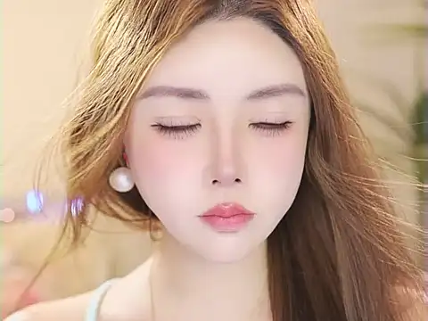 Qiaoqiao__のライブセックスカメラショー