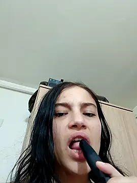 โชว์เซ็กส์แคมถ่ายทอดสดของ Virgin_Pussy_Love