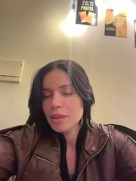 Show de sexo ao vivo de Rafaellaz