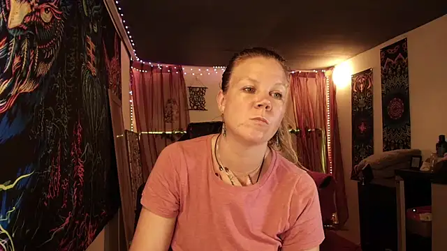 CallMeMarian Live-seksikameraesitys