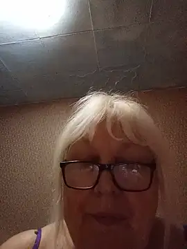 Sala de chat en directo de Alexia64231