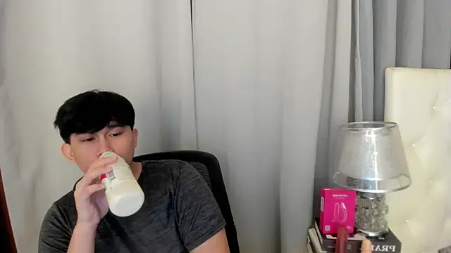 davincihugecock Show Live Cam Tình Dục