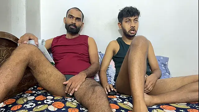 DesiDaddyandSon 라이브 섹스 캠 쇼