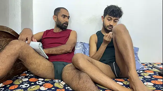 DesiDaddyandSon লাইভ সেক্স ক্যাম শো