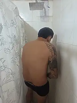 Show de sexo ao vivo de Omar90sala