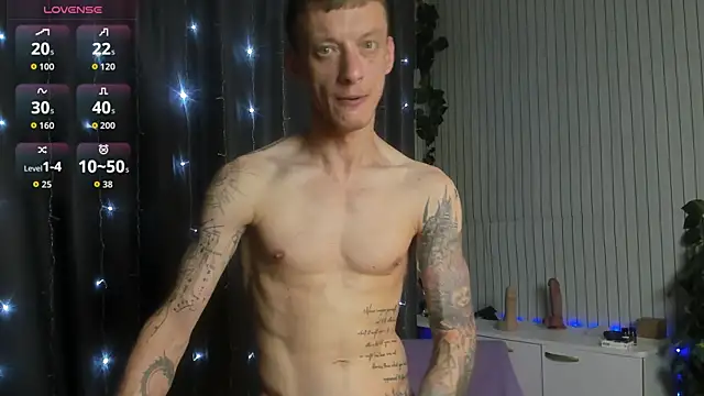 James2Inked: απευθείας σέξι σόου στην κάμερα