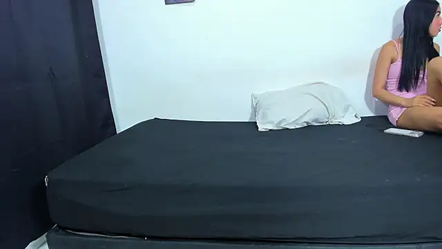 Pokazy przed seks kamerką na żywo – Match_Hot