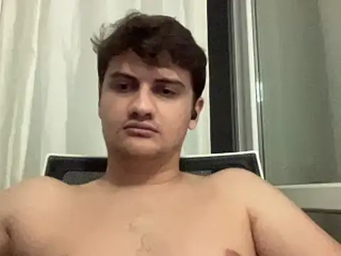 عرض كام hazel_boy الجنسي المباشر