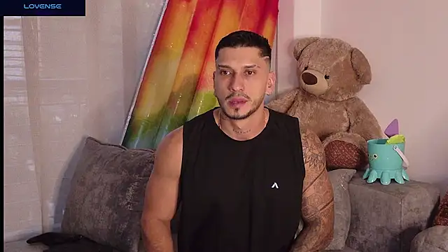 Seth_Vegaa's Live Sex Cam Show