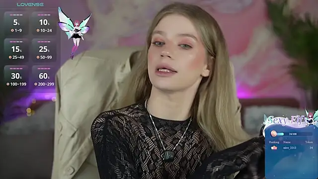 Seks show uživo modela SunnyLay na kameri