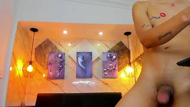 Klaar_Blessed: απευθείας σέξι σόου στην κάμερα