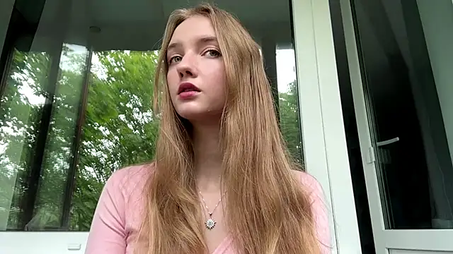 LuiseFurbeck – live sex-cam-show