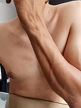 MrSecretSuit Live Sex Cam Show