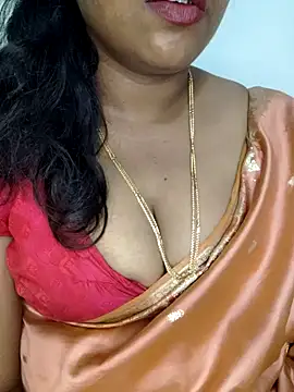 Boobs_Queen_Bubli