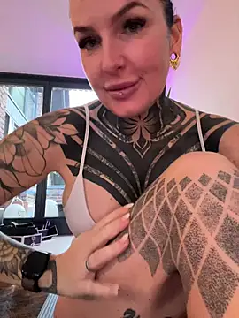 inkedbiitch (F young) - Ride Dildo Doggy 🍆✨