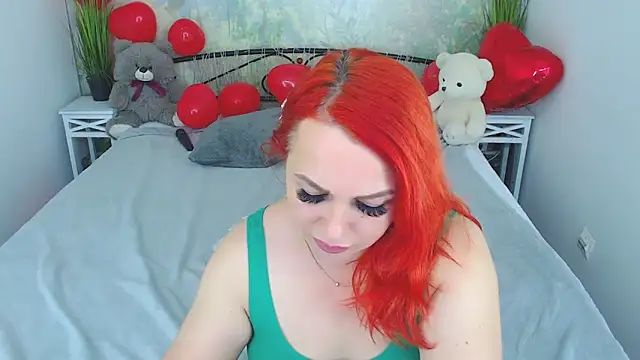 redheadbridget - RedHeadBridget's free webcam - UK Sex Cams