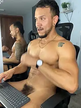 aron_tayler01 (M young) - NAKED AND JERK