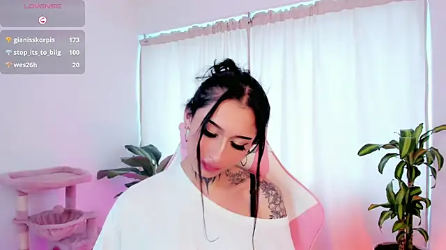 kali_ka_ (T teen) - spank ass 3 times