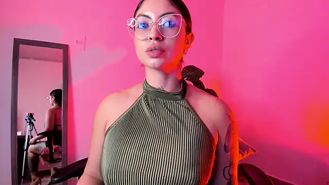 goddess_leah_ - Goddess_Leah_'s free webcam - UK Sex Cams