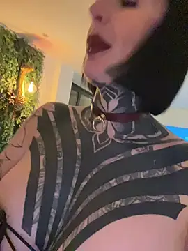 inkedbiitch (F young) - Ride Dildo Doggy 🍆✨