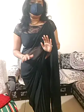 khushikhushi (F milf) - Show boobs with oil