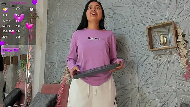 lilithklain_ (F teen) - show asshole