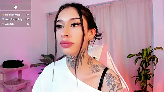 kali_ka_ (T teen) - kisses for me babe