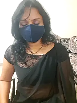 khushikhushi (F milf) - Show boobs with oil