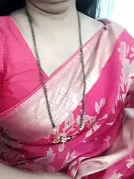 deepthi_mysore (F milf) - BOOBS SHOW