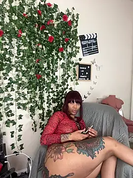 butterflybootyy - Butterflybootyy's free webcam - UK Sex Cams