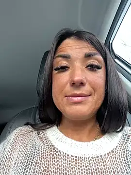 ruslanaxx (F milf) - Squirting in car