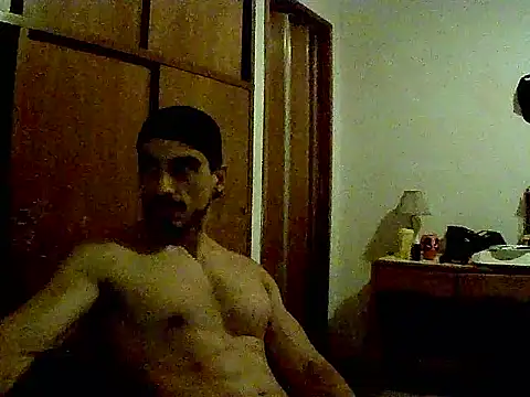 milo690 - Milo690's free webcam - UK Sex Cams