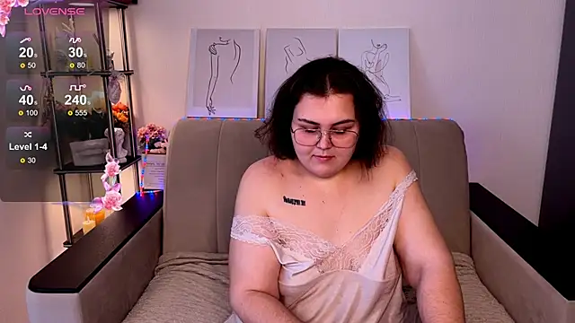  Curvy_Janie chat room