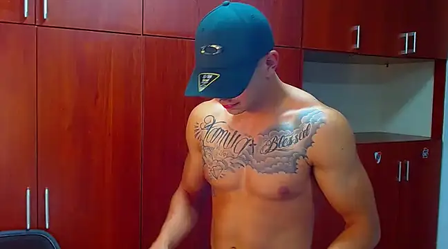 adam_bunny1 (M young) - #big-cocks #bisexuals #cam2cam #colombian #colorful #ejaculation #fingering #latin #massage #middle-priced-privates #muscular #new #small-audience #spanish-speaking #striptease #young