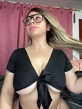 cristalgmez (F young) - Make me cum??