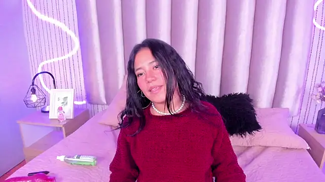 sharonguerra (F teen) - saliva on the tits