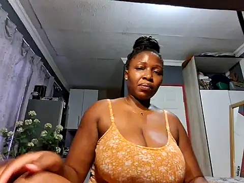 ebonyrose9 (F milf) - Be my king and win my heart