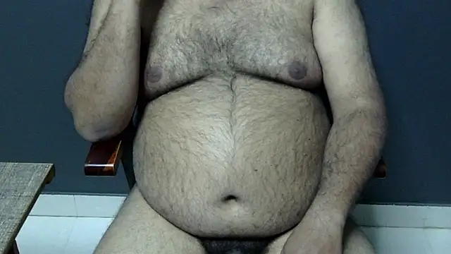 hairysubcub_70 - Hairysubcub_70's free webcam - UK Sex Cams