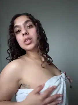 fayfay2002 (F young) - private show hmu