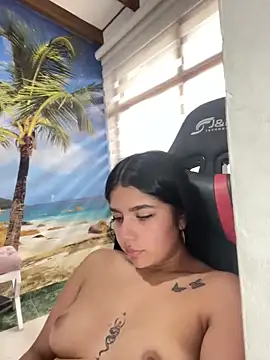 SaritaHot_69