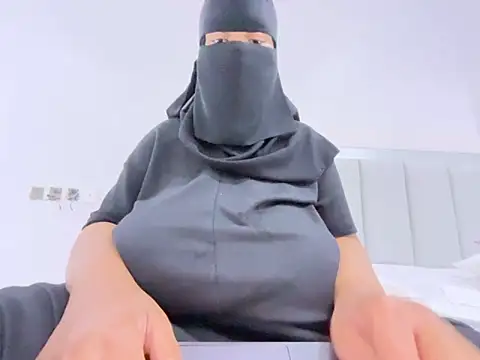 Submissive_Arab