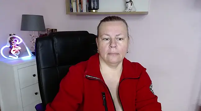 nancycream - NancyCREAM's free webcam - UK Sex Cams