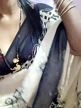 kannadasundri143 (F young) - Show your boobs 😍 😋