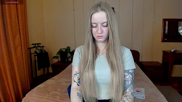 alexa_glory (F teen) - dance naked