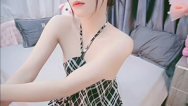 ly_26 (F young) - tease me